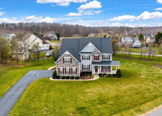 Property at 6706 Pond View Ln, Spotsylvania, VA 22553, 5 beds, 4.5 baths