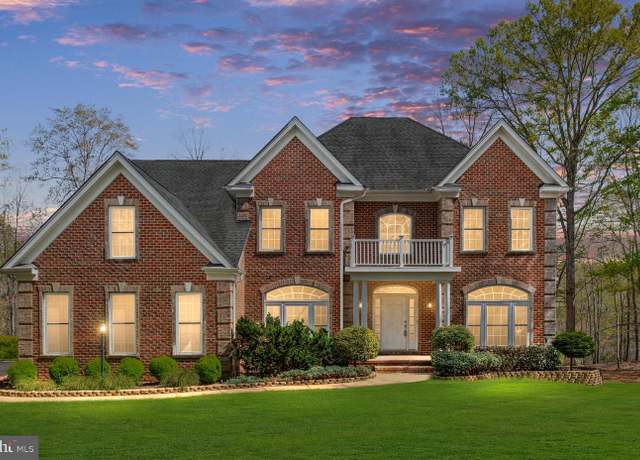 Property at 8800 General Griffins Ct, Fredericksburg, VA 22407, 4 beds, 3.5 baths