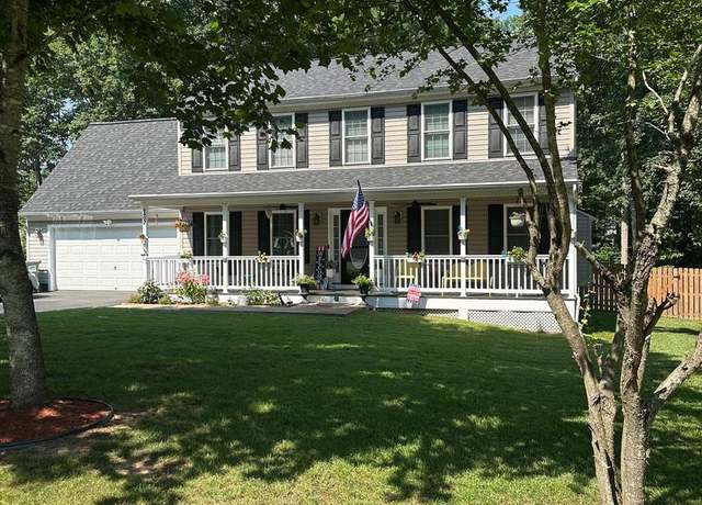 Property at 9402 Hickory Hill Dr, Fredericksburg, VA 22408, 5 beds, 2.5 baths