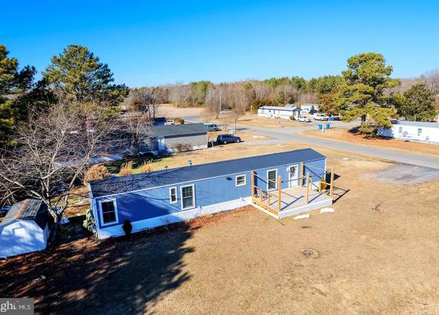 Property at 21994 County Ave, Millsboro, DE 19966, 3 beds, 2 baths