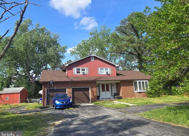 Property at 215 Lewis Dr, Laurel, DE 19956, 3 beds, 1.5 baths