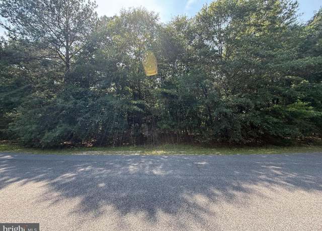 Property at 10 Hidden Hills Dr, Seaford, DE 19973