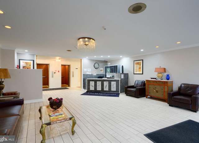 Property at 3737 Clarks Ln #111, Baltimore, MD 21215, 2 beds, 2 baths