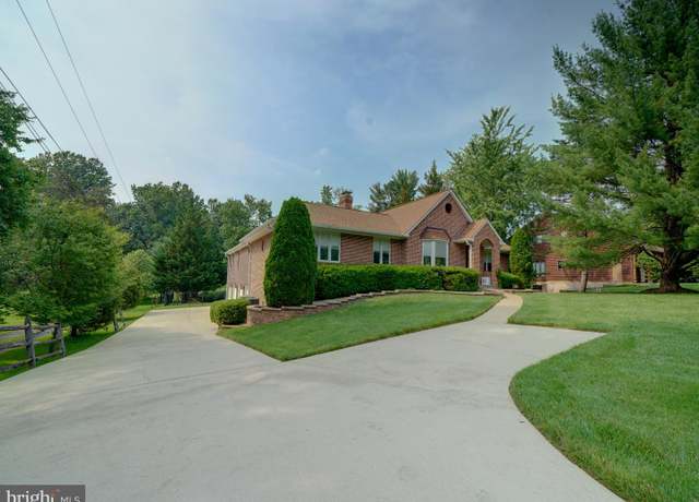 Property at 8516 Pineway Dr, Laurel, MD 20723, 3 beds, 3 baths