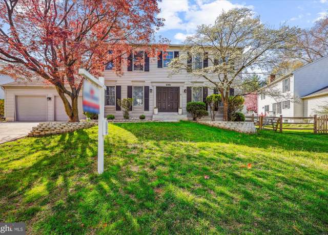 Property at 11906 Leatherbark Way, Germantown, MD 20874, 4 beds, 3.5 baths