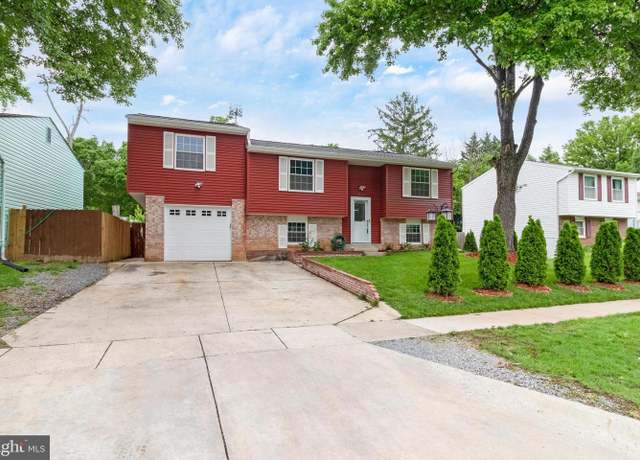 Property at 19445 Saint Johnsbury Ln, Germantown, MD 20876, 6 beds, 3 baths