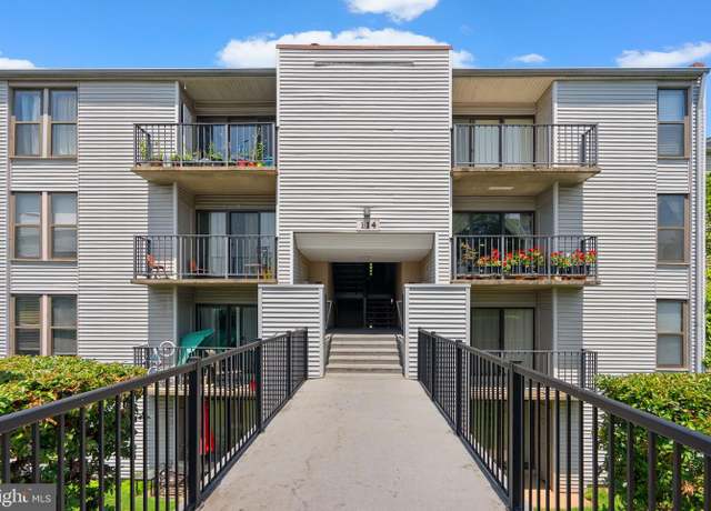 Property at 114 Duvall Ln Unit 106-30, Gaithersburg, MD 20877, 2 beds, 2 baths