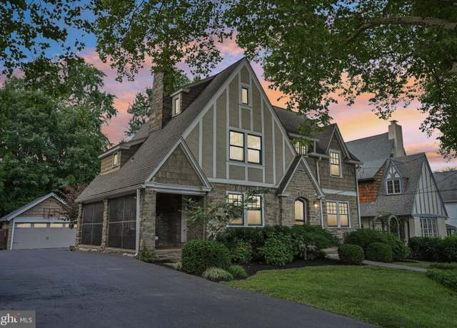 Property at 26 Hillside Rd, Wayne, PA 19087, 5 beds, 2.5 baths