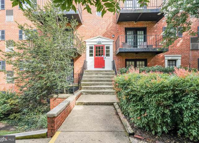 Property at 426 N Armistead St #304, Alexandria, VA 22312, 1 bed, 1 bath