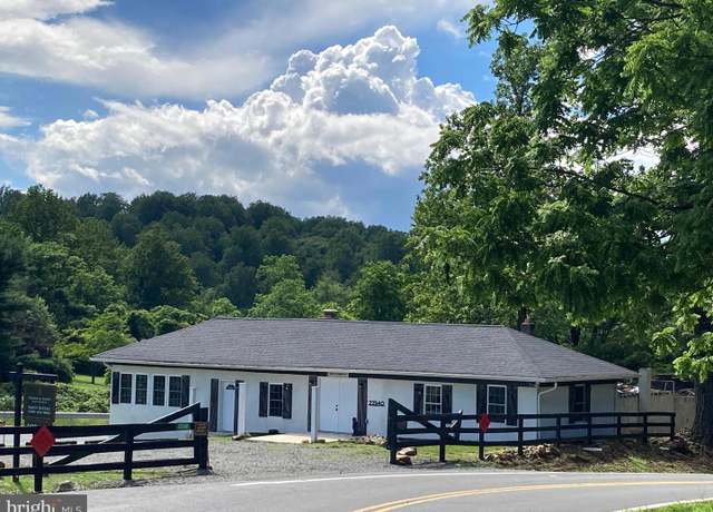 Property at 22540 Blue Ridge Mountain Rd, Paris, VA 20130, 3 beds, 1 bath
