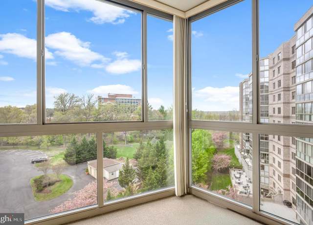 Property at 19355 Cypress Ridge Ter #705, Leesburg, VA 20176, 1 bed, 1.5 baths