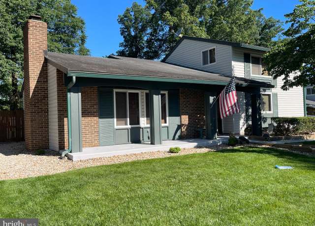 Property at 515 Sugarland Run Dr, Sterling, VA 20164, 4 beds, 2 baths