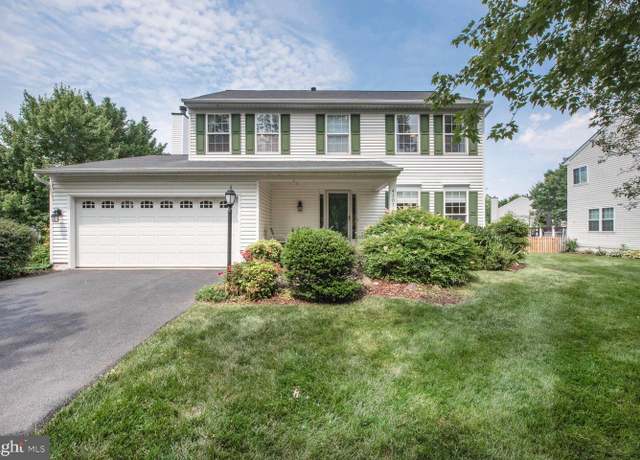 Property at 43076 Stonecottage Pl, Ashburn, VA 20147, 4 beds, 3.5 baths