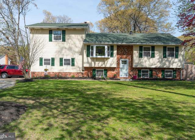 Property at 241 11th St, Pasadena, MD 21122, 4 beds, 2 baths