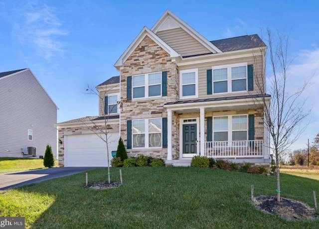 Property at 18255 Petworth Cir, Hagerstown, MD 21740, 4 beds, 3.5 baths