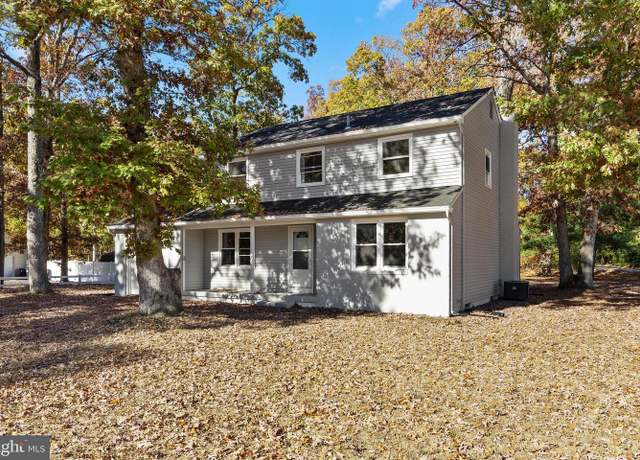Property at 165 Hayes Mill Rd, Atco, NJ 08004, 4 beds, 2.5 baths