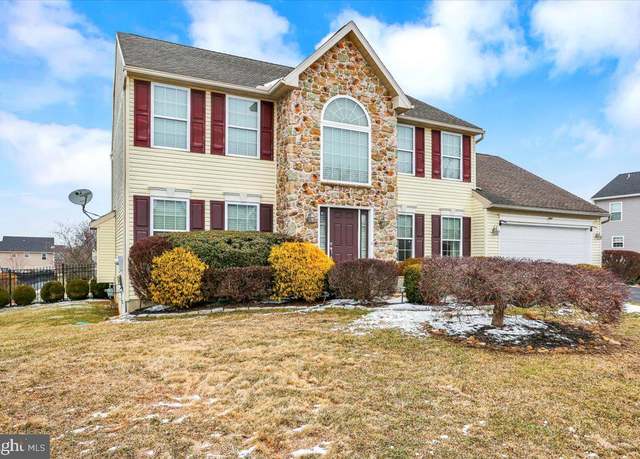 Property at 204 Anna Ave, Blandon, PA 19510, 6 beds, 3.5 baths