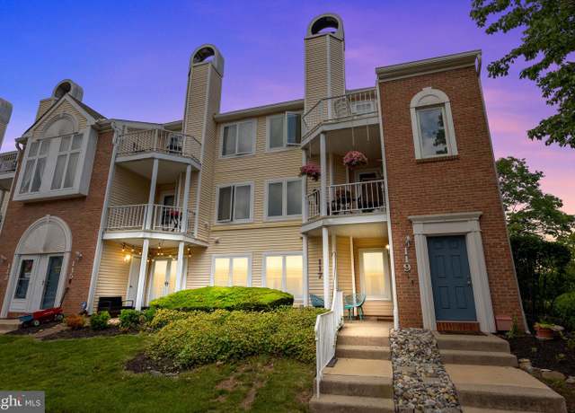 Property at 117 Pamela Ct, Levittown, PA 19057, 2 beds, 1 bath