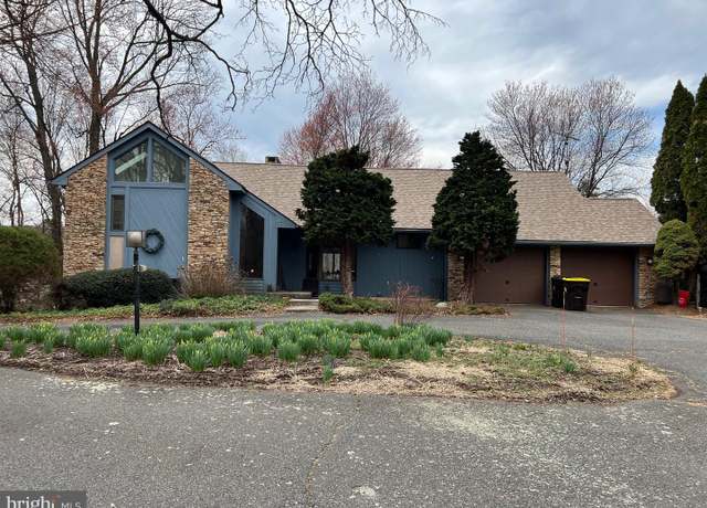 Property at 1317 Unionville Rd, Pottstown, PA 19465, 3 beds, 3 baths
