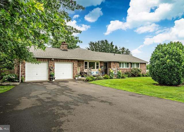 Property at 549 Old State Rd, Royersford, PA 19468, 5 beds, 3 baths