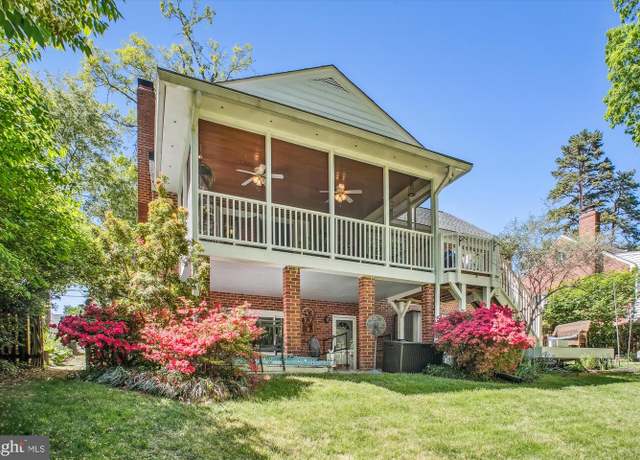 Property at 3109 Valley Ln, Falls Church, VA 22044, 4 beds, 3 baths