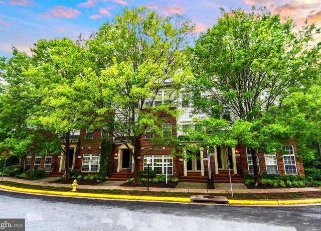 Property at 14472 Village High St #149, Gainesville, VA 20155, 3 beds, 2.5 baths