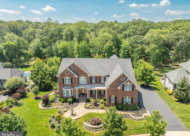 Property at 5206 Bonnie Brae Farm Dr, Haymarket, VA 20169, 5 beds, 5.5 baths