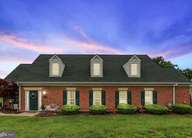 Property at 9301 Glascow Dr, Fredericksburg, VA 22408, 2 beds, 2 baths