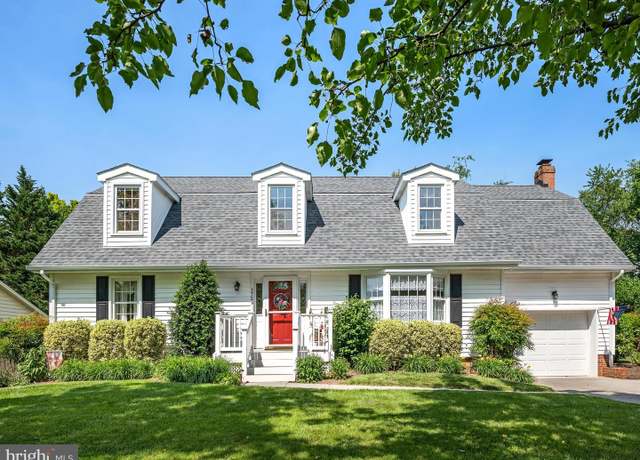Property at 1729 Handley Ave, Winchester, VA 22601, 4 beds, 3 baths