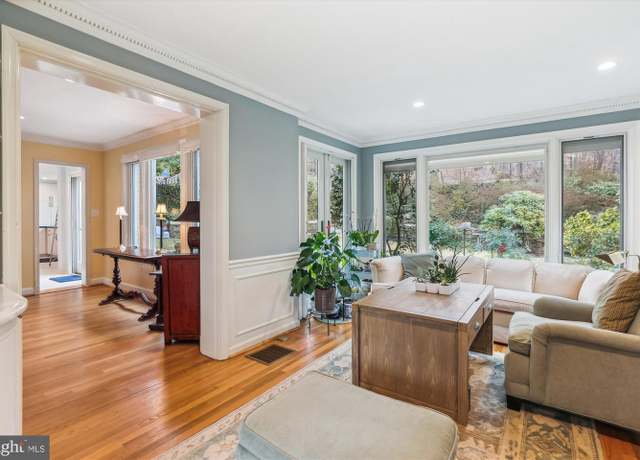 Property at 2217 46th St NW, Washington, DC 20007, 4 beds, 3.5 baths