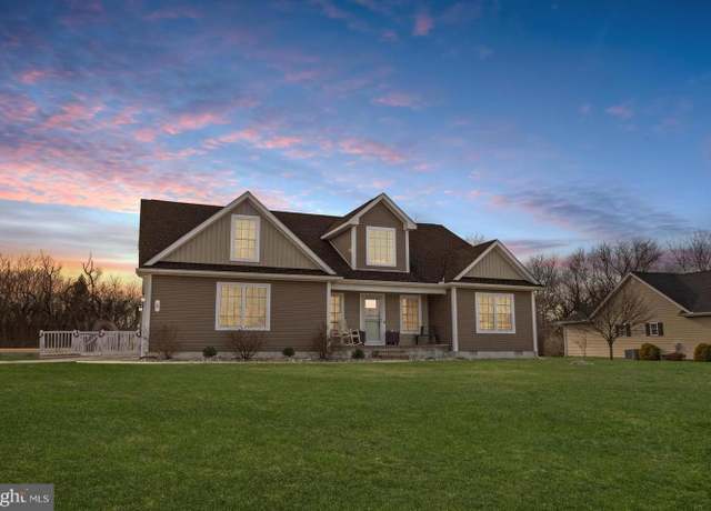 Property at 5 N Edinburgh Ct, Houston, DE 19954, 4 beds, 2.5 baths