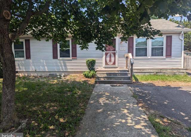 Property at 112 E 4th St, Seaford, DE 19973, 3 beds, 1 bath