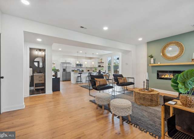 Property at 3019 E Northern Pkwy, Baltimore, MD 21214, 4 beds, 4 baths