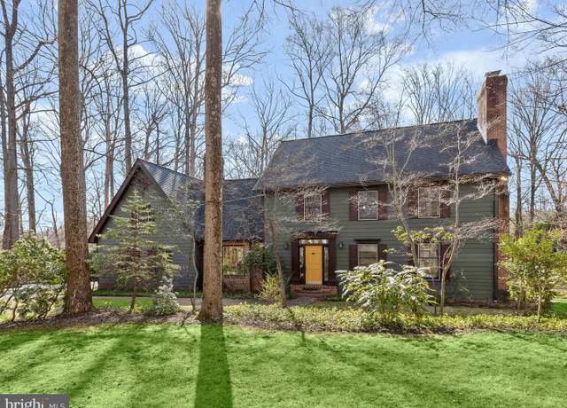 Property at 1 Timber Run Ct, Reisterstown, MD 21136, 5 beds, 3.5 baths