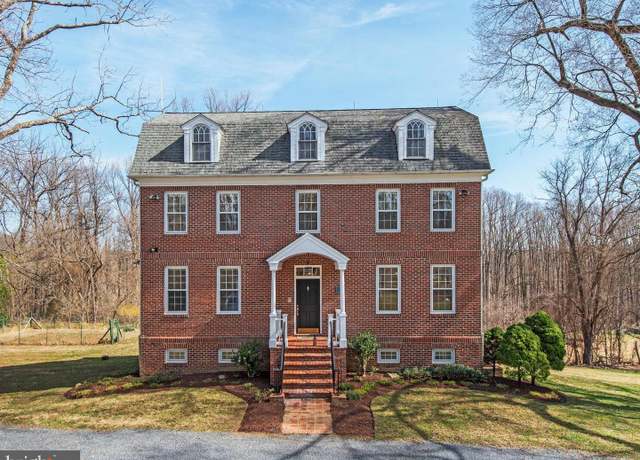 Property at 9 North St, Brookeville, MD 20833, 4 beds, 3 baths