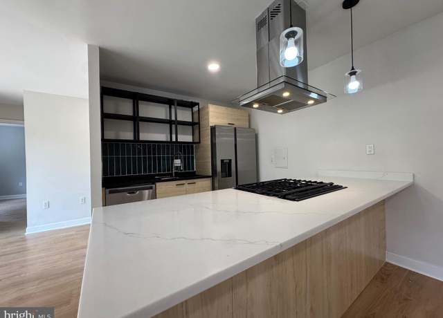 Property at 12204 Braxfield Ct #242, Rockville, MD 20852, 2 beds, 1 bath