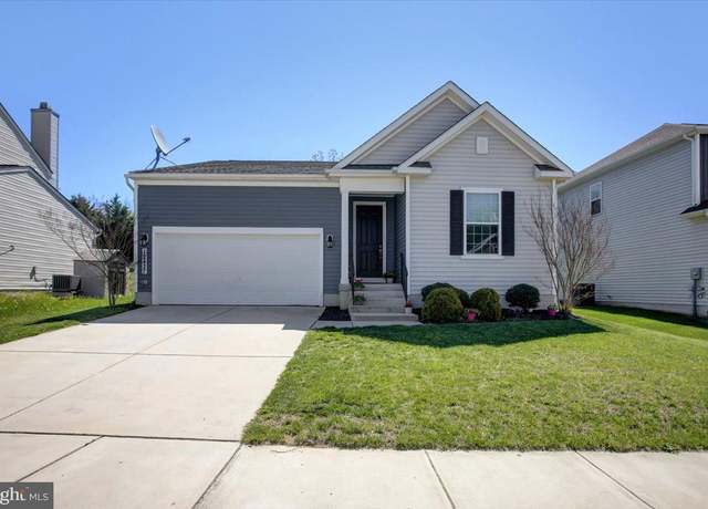 Property at 12427 Gemstone Dr, Hagerstown, MD 21740, 4 beds, 2 baths