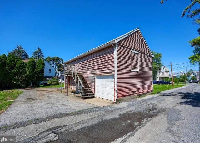 Property at 824 Mount Laurel Ave, Temple, PA 19560, 0.5 baths