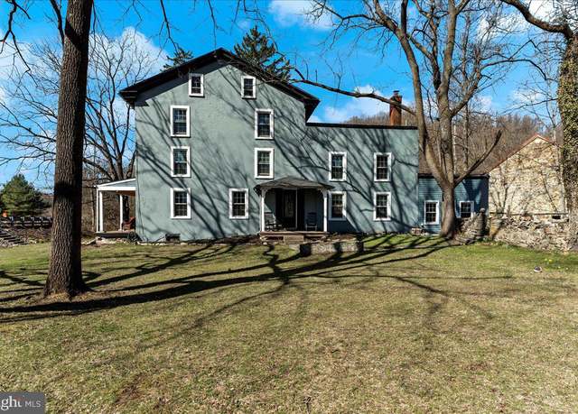Property at 4701 Edges Mill Rd, Downingtown, PA 19335, 8 beds, 3.5 baths