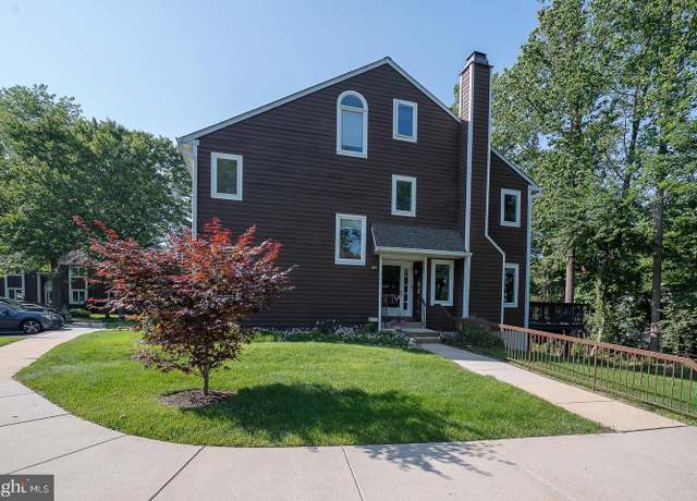Property at 224 Fox Run, Exton, PA 19341, 3 beds, 2.5 baths