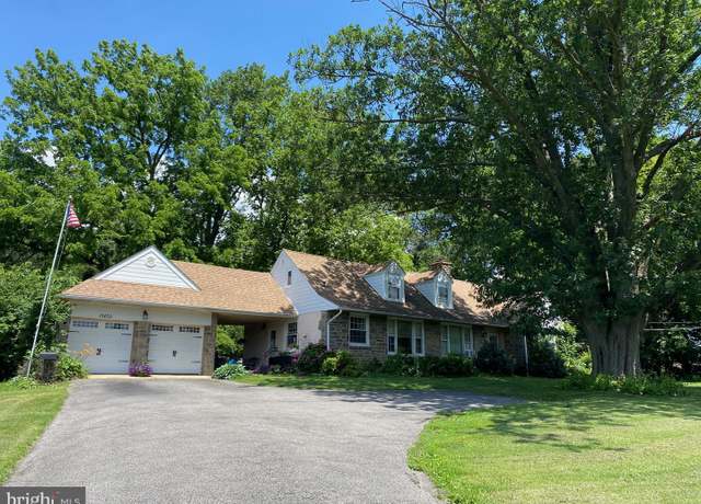 Property at 13430 Worthington Rd, Philadelphia, PA 19116, 4 beds, 2 baths