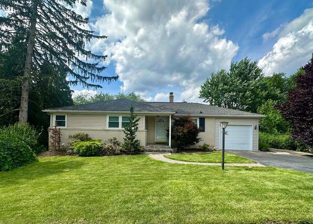 Property at 2475 Wharton Rd, York, PA 17402, 3 beds, 2 baths