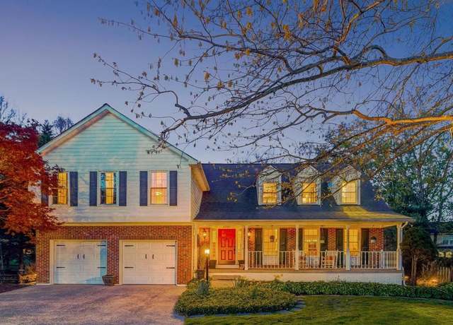 Property at 2301 Noble Victory Ct, Reston, VA 20191, 4 beds, 3.5 baths
