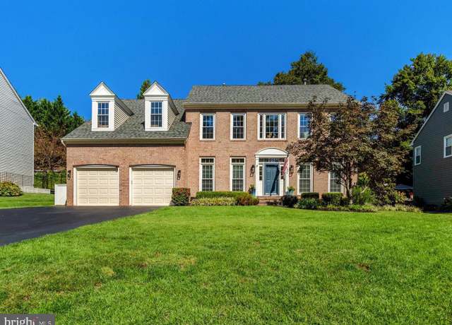 Property at 7834 Preakness Ln, Fairfax Station, VA 22039, 4 beds, 4.5 baths