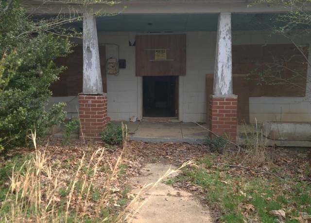 Property at 2376 Hickory Creek Rd, Louisa, VA 23093, 3 beds, 1 bath