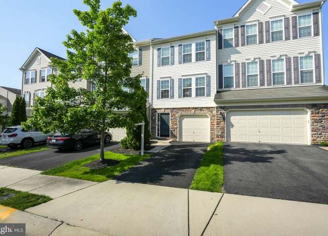Property at 41907 Gallberry Ter, Aldie, VA 20105, 4 beds, 2 baths