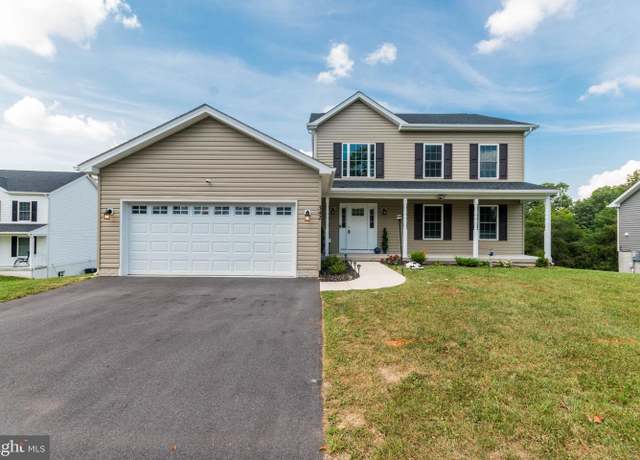 Property at 342 Europa Way, Martinsburg, WV 25405, 4 beds, 2 baths