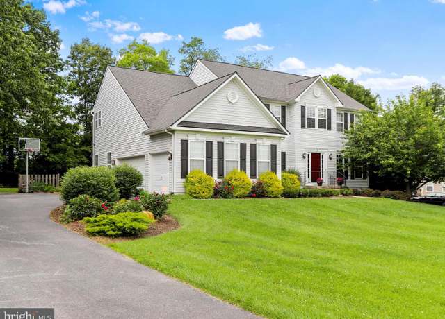 Property at 149 General Mcclellan Ct, Harpers Ferry, WV 25425, 4 beds, 3.5 baths