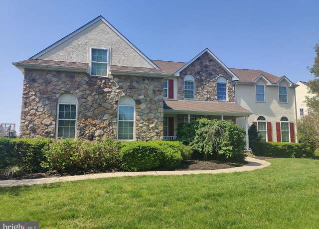 Property at 114 Saint Augustine Ct, Middletown, DE 19709, 5 beds, 3.5 baths