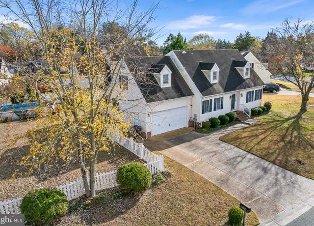 Property at 309 W London Ave, Salisbury, MD 21801, 5 beds, 3 baths
